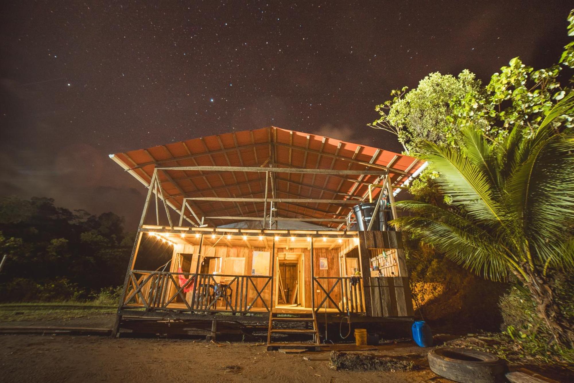 Alojamiento Frente Al Mar Playa La Barra Buenaventura Eksteriør billede